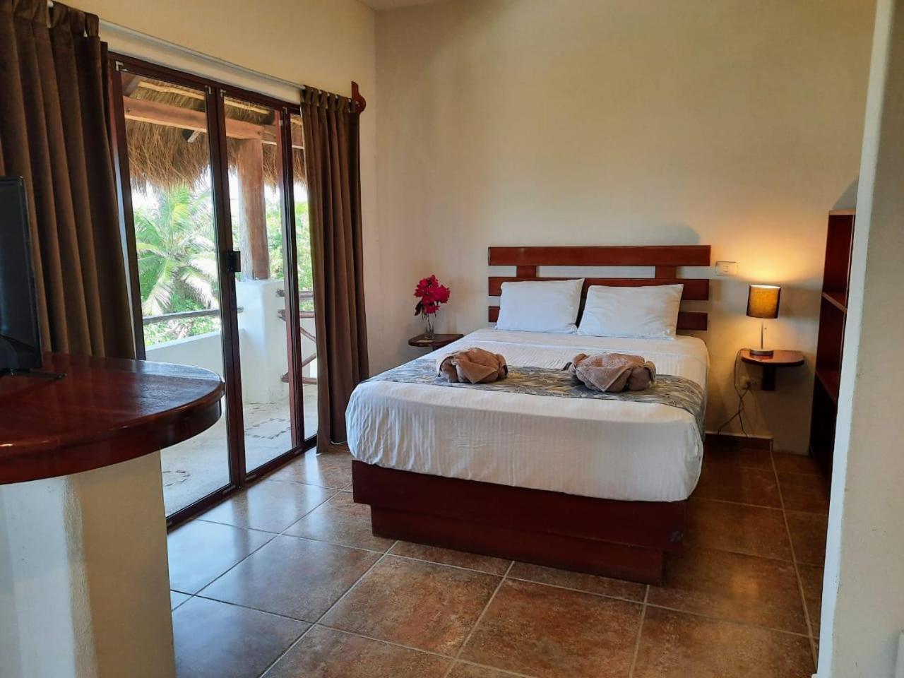 Porto Coral Hotel & Suites เชตุมัล ภายนอก รูปภาพ
