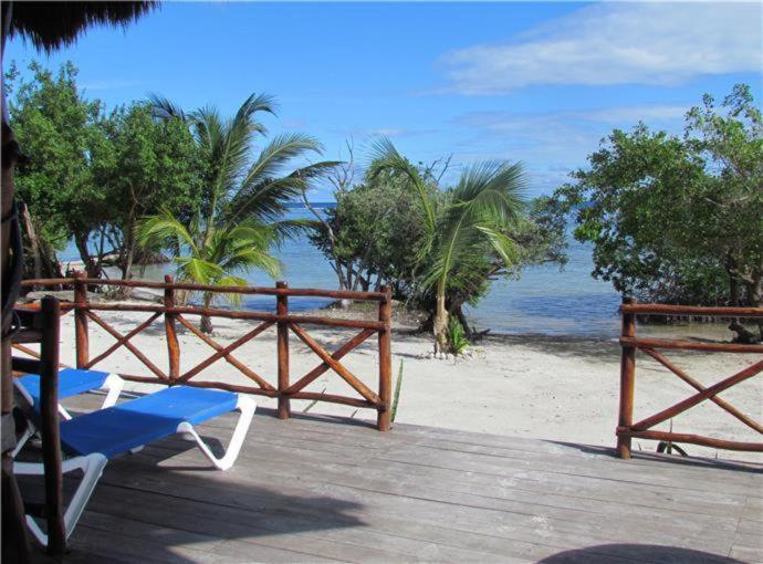 Porto Coral Hotel & Suites เชตุมัล ภายนอก รูปภาพ