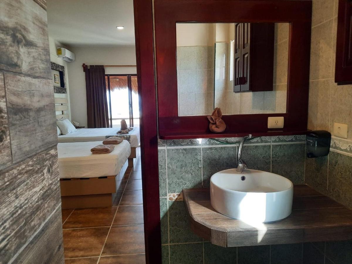 Porto Coral Hotel & Suites เชตุมัล ภายนอก รูปภาพ